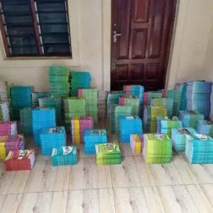 Uniformy a&nbsp;potreby do&nbsp;školy - fotka 5